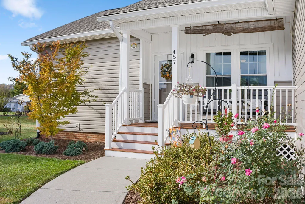 457 Riverwind Drive Hendersonville NC 28739