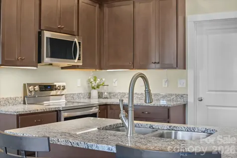 457 Riverwind Drive Hendersonville NC 28739