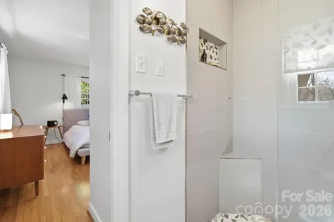 50 Hemlock Street Arden NC 28704