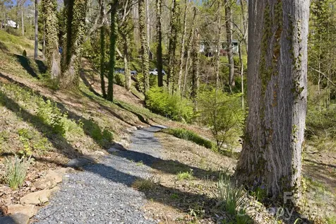 50 Hemlock Street Arden NC 28704