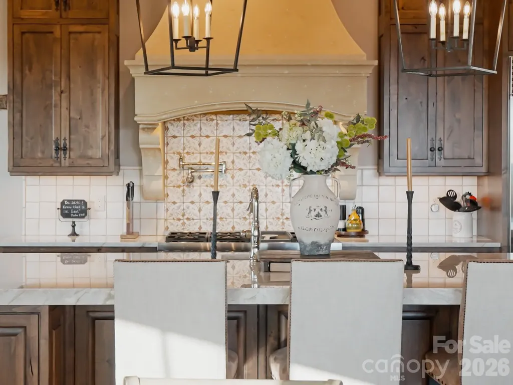 31 Bear Tree Court Hendersonville NC 28792