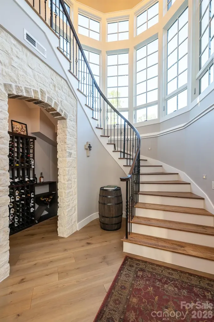 31 Bear Tree Court Hendersonville NC 28792
