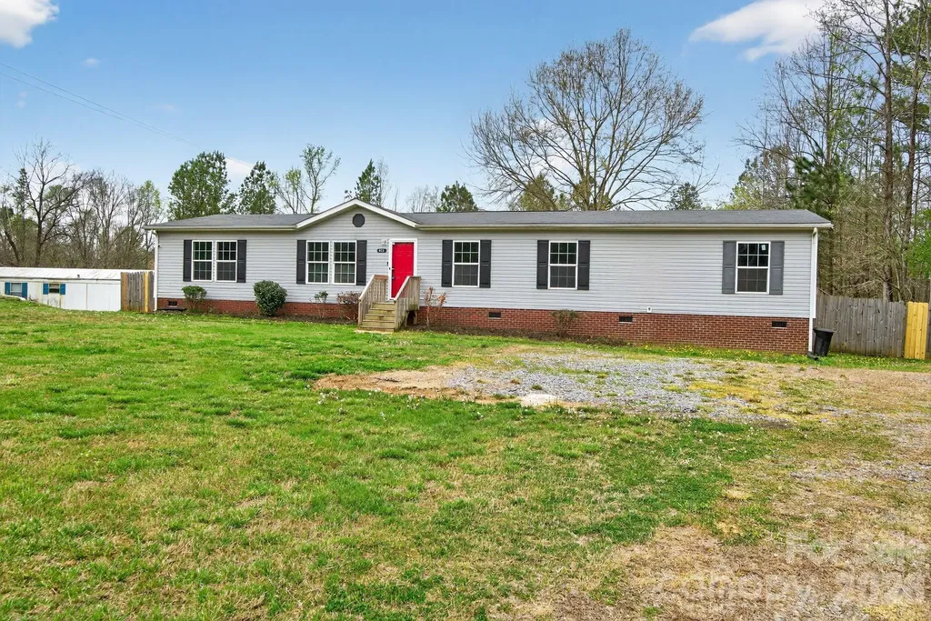 922 Lavender Road Grover NC 28073