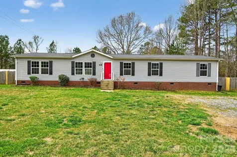 922 Lavender Road Grover NC 28073