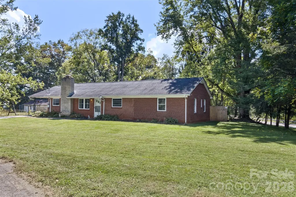 30 Valley Hill Drive Canton NC 28716