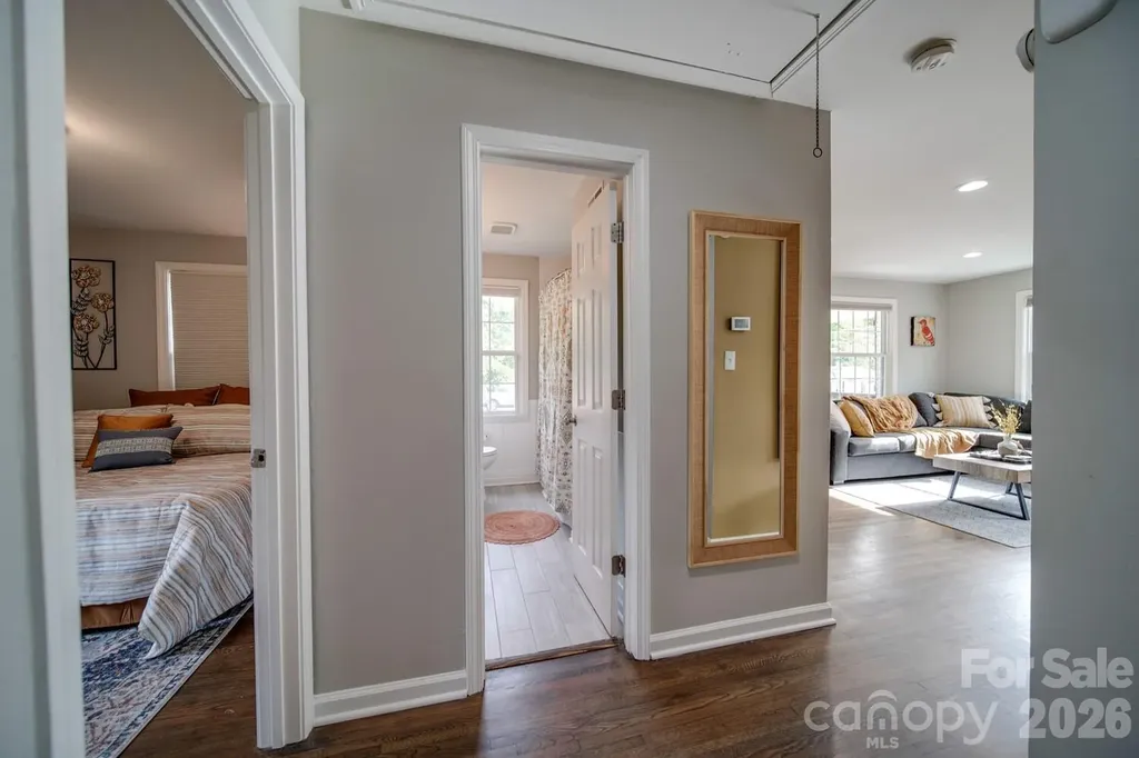 1512 Newcastle Street Charlotte NC 28216