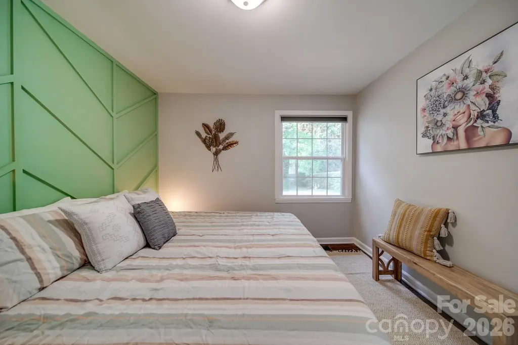 1512 Newcastle Street Charlotte NC 28216