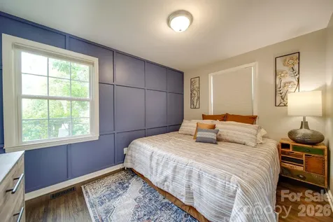 1512 Newcastle Street Charlotte NC 28216