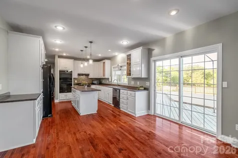 1876 Columbia Road Chester SC 29706