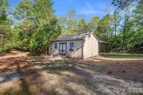 1876 Columbia Road Chester SC 29706