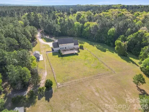 1876 Columbia Road Chester SC 29706