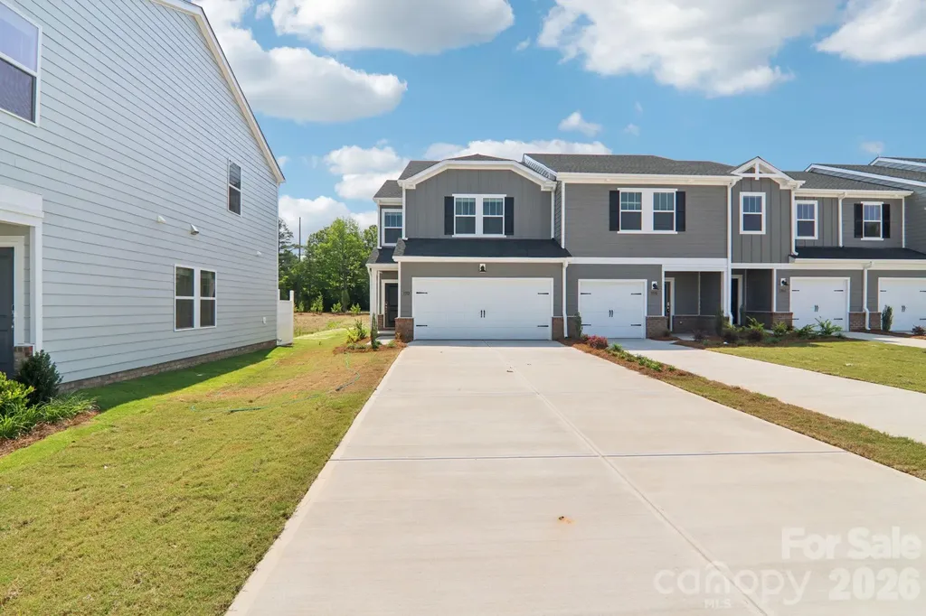 9029 Foggy Brook Loop Charlotte NC 28216