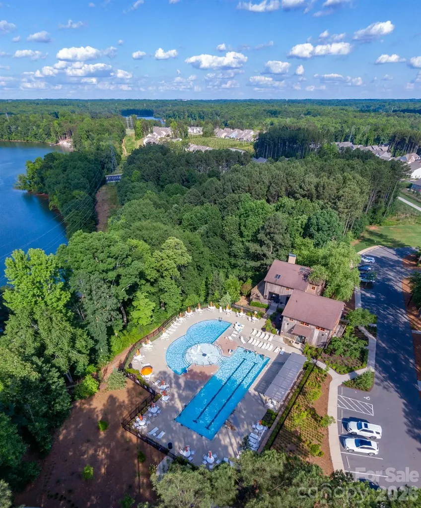 1228 Dali Boulevard Mount Holly NC 28120