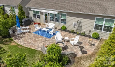 1228 Dali Boulevard Mount Holly NC 28120