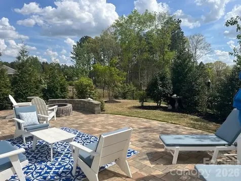 1228 Dali Boulevard Mount Holly NC 28120