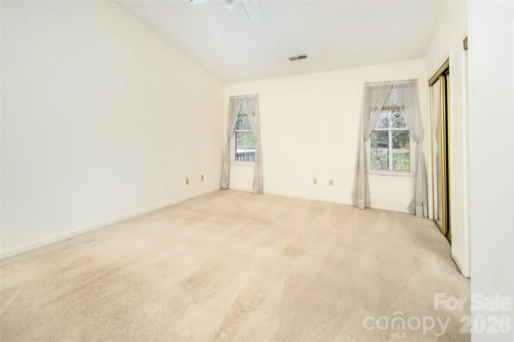 803 Woodlea Court Asheville NC 28806