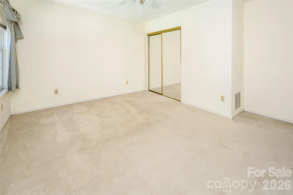 803 Woodlea Court Asheville NC 28806