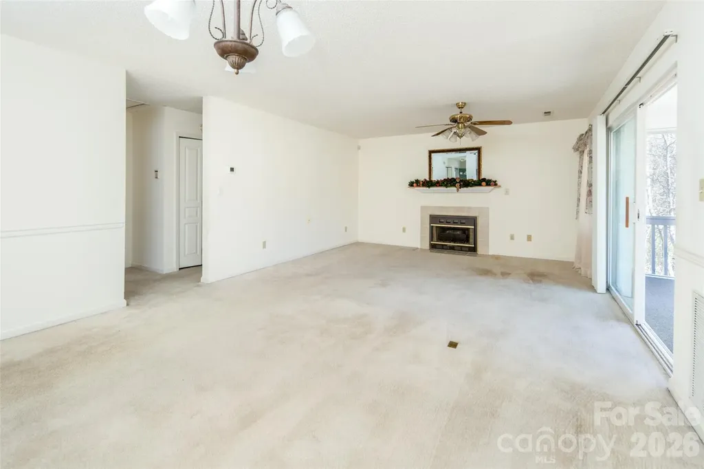 803 Woodlea Court Asheville NC 28806