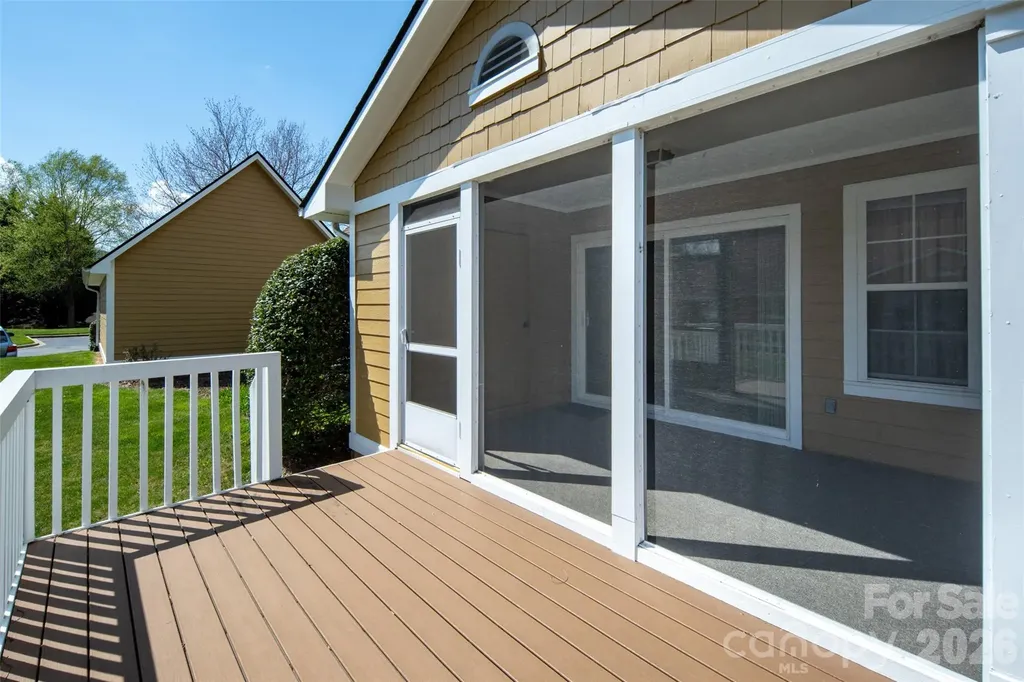 803 Woodlea Court Asheville NC 28806