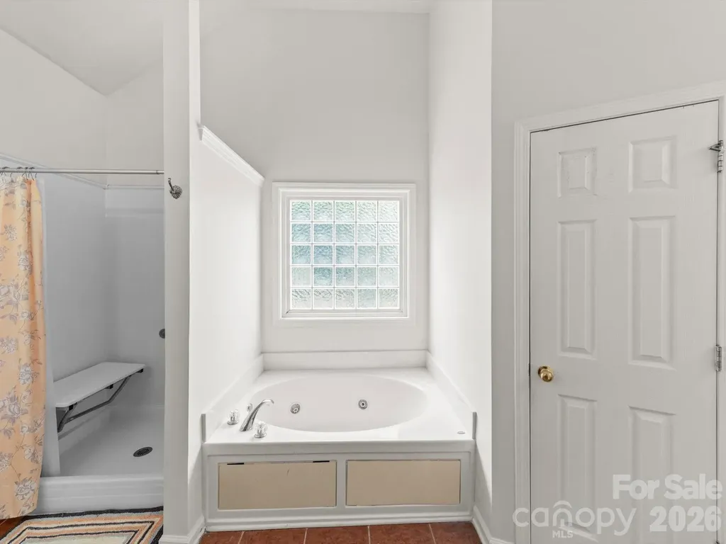 9693 NW Laurie Avenue NW Concord NC 28027