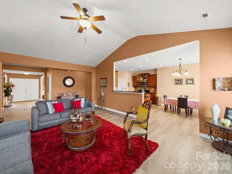 9693 NW Laurie Avenue NW Concord NC 28027