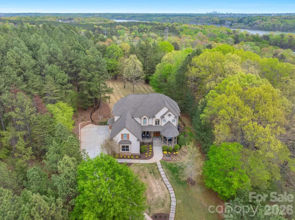 4017 Beechwood Spring Lane Belmont NC 28012