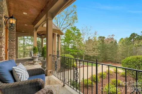 4017 Beechwood Spring Lane Belmont NC 28012