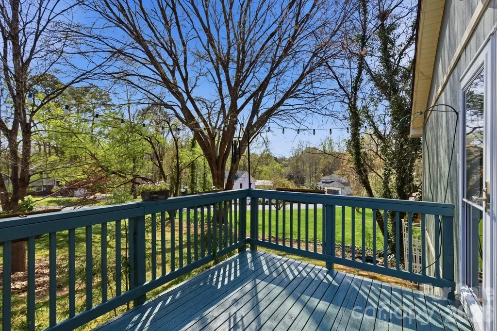 120 42nd Avenue Circle NE Hickory NC 28601