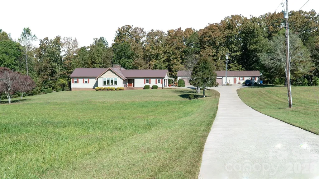1368 Cajah Mountain Road Hudson NC 28638