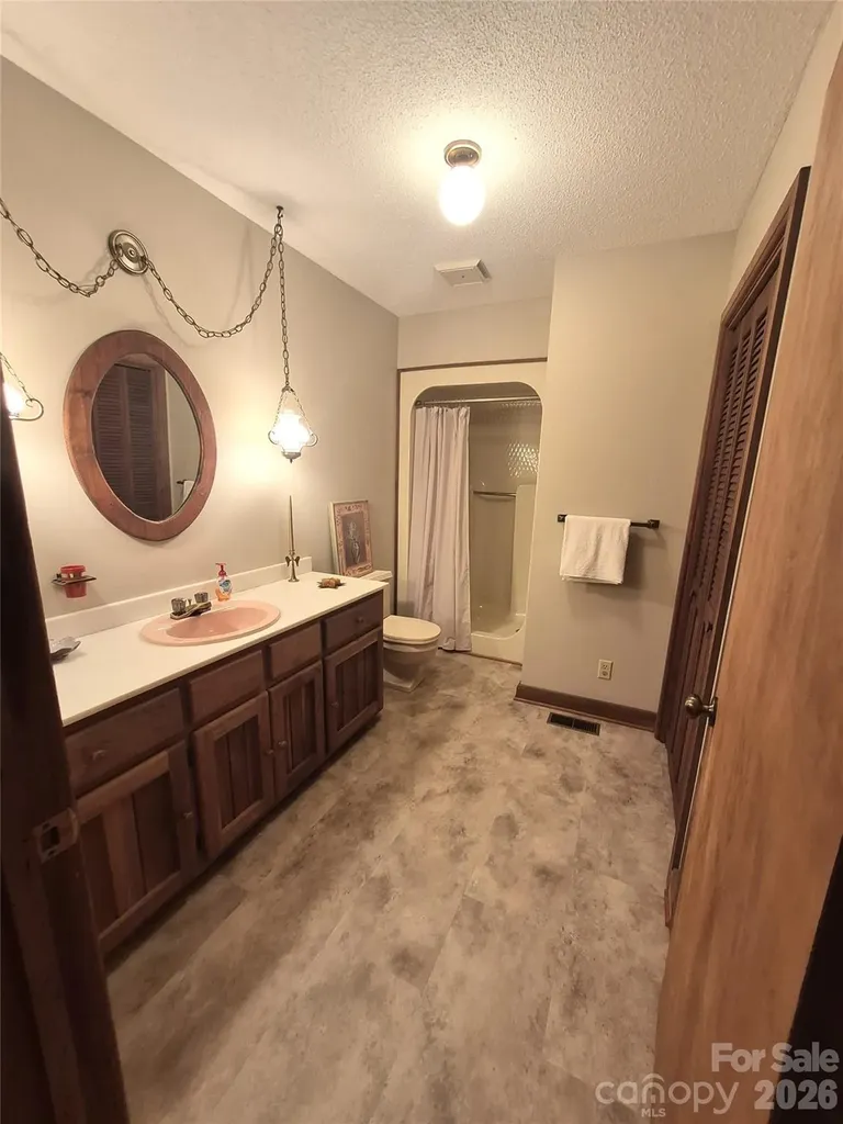 1368 Cajah Mountain Road Hudson NC 28638