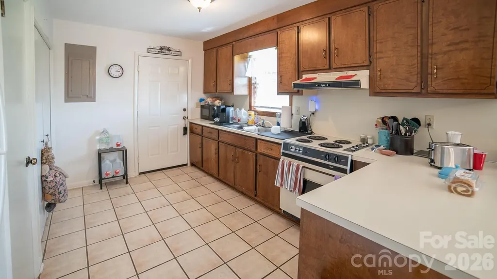 1368 Cajah Mountain Road Hudson NC 28638