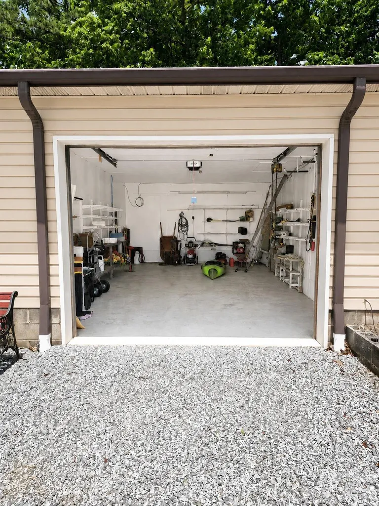 1368 Cajah Mountain Road Hudson NC 28638