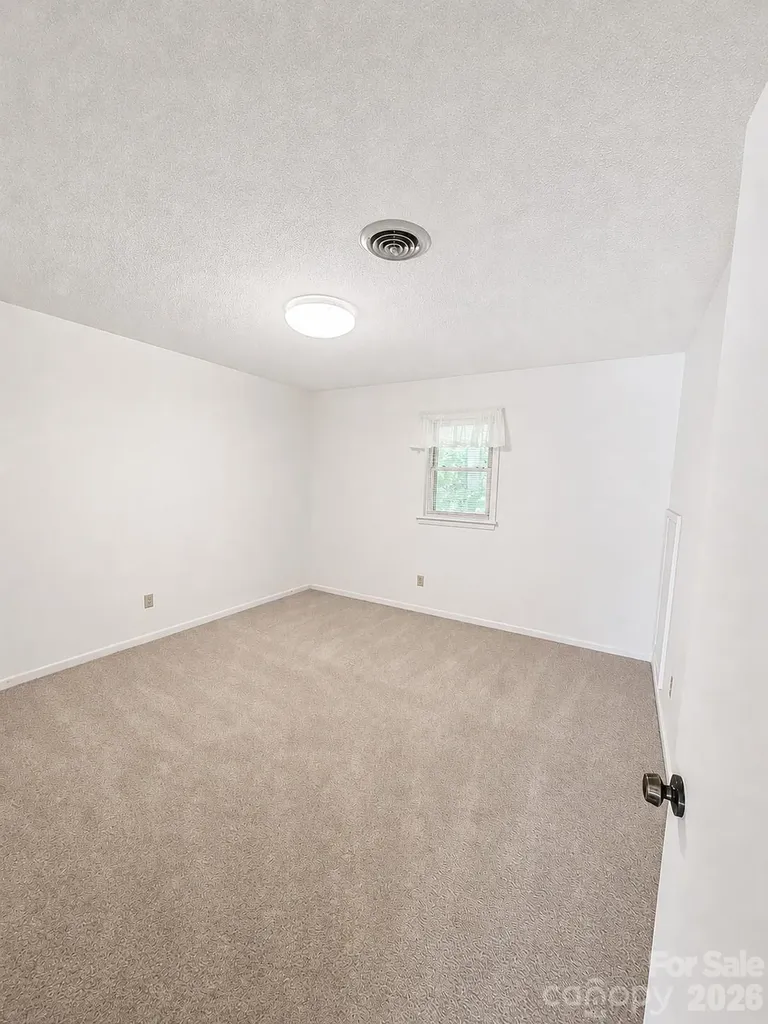 1368 Cajah Mountain Road Hudson NC 28638