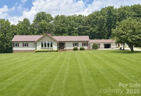 1368 Cajah Mountain Road Hudson NC 28638