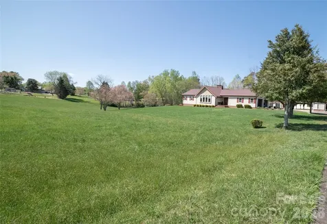 1368 Cajah Mountain Road Hudson NC 28638