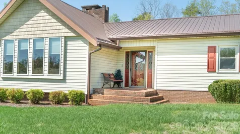 1368 Cajah Mountain Road Hudson NC 28638