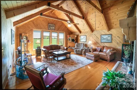 1368 Cajah Mountain Road Hudson NC 28638