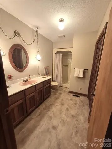 1368 Cajah Mountain Road Hudson NC 28638