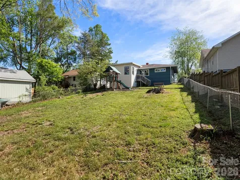68 Vandalia Avenue Asheville NC 28806