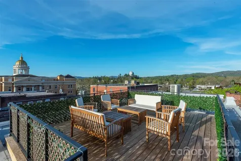 225 N Main Street Hendersonville NC 28792