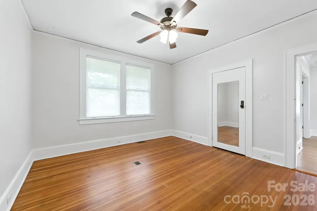 38 Austin Avenue Asheville NC 28801