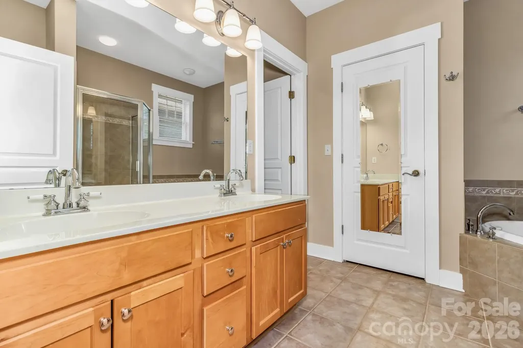 5 Veranda Trail Asheville NC 28803