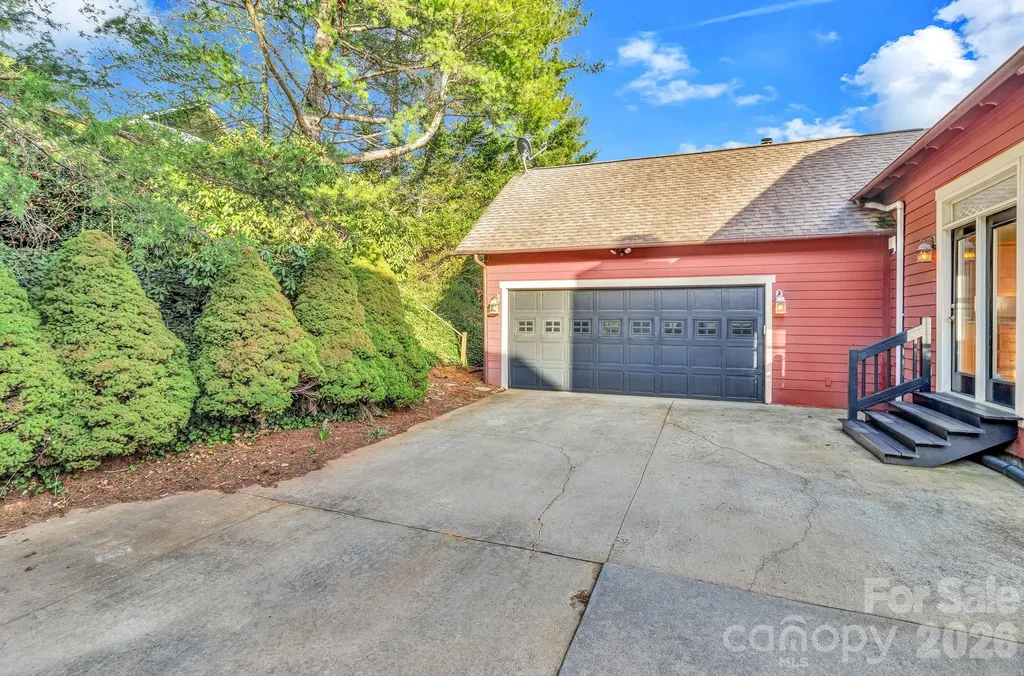 5 Veranda Trail Asheville NC 28803
