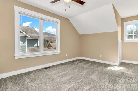 5 Veranda Trail Asheville NC 28803