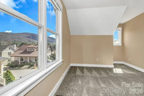 5 Veranda Trail Asheville NC 28803