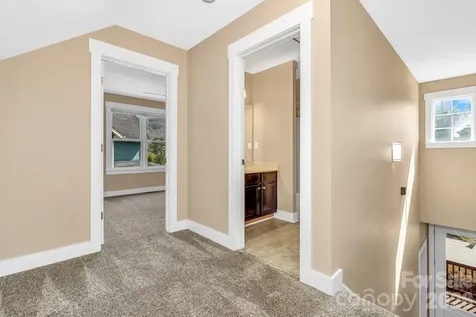 5 Veranda Trail Asheville NC 28803