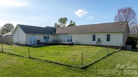 1315 Pear Drive Conover NC 28613