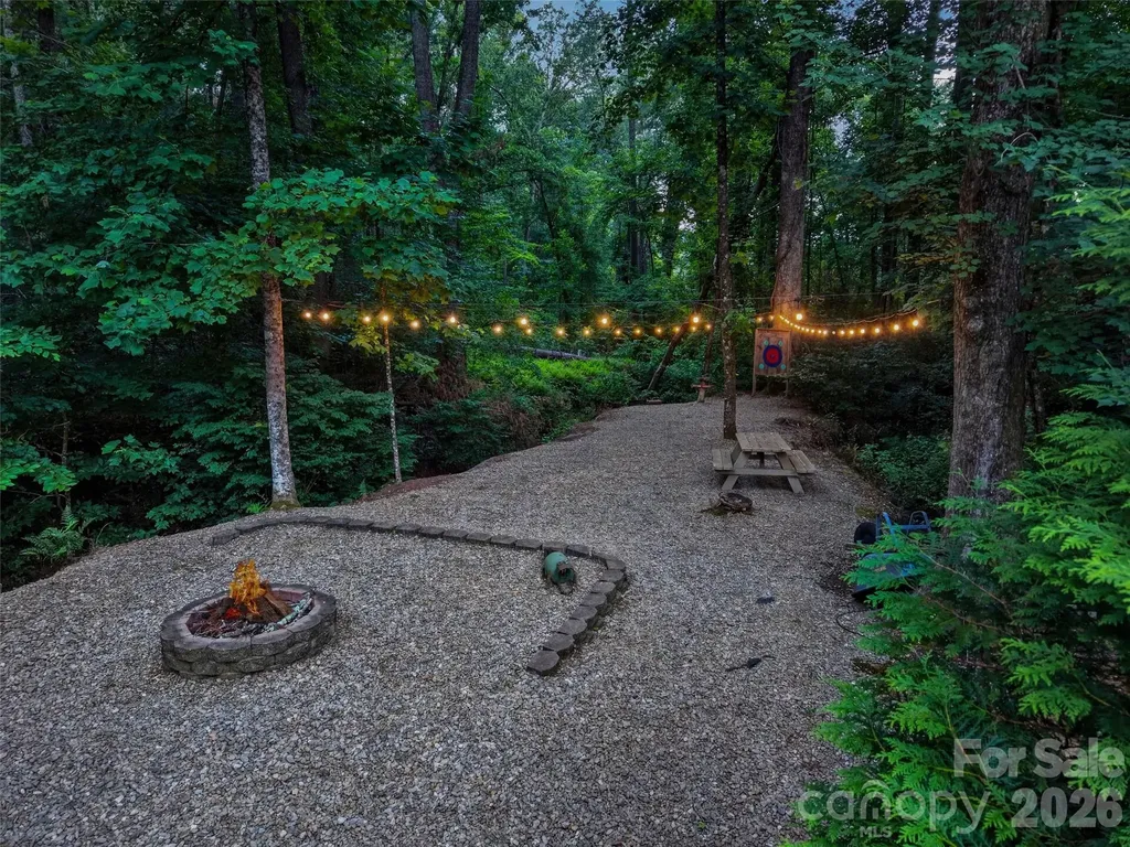 290 Sweetwater Hills Drive Hendersonville NC 28791