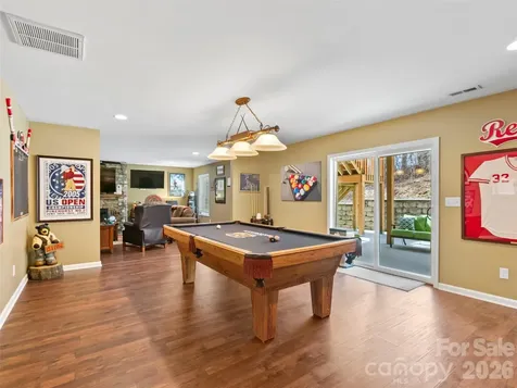 290 Sweetwater Hills Drive Hendersonville NC 28791
