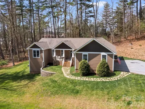 290 Sweetwater Hills Drive Hendersonville NC 28791